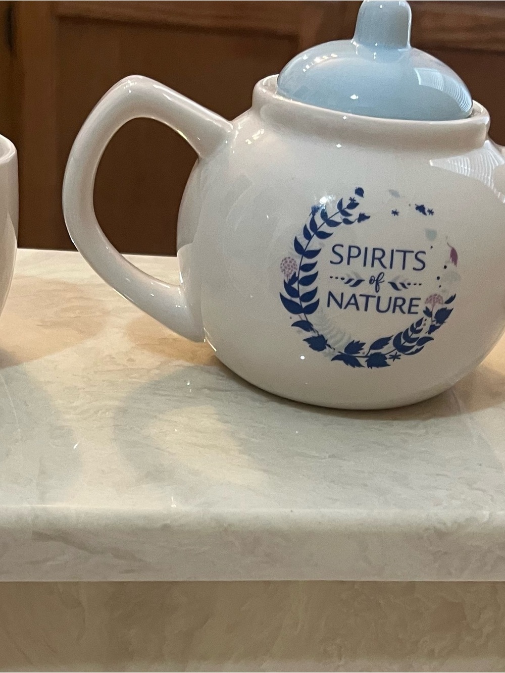 Frozen Tea Set - Picture 6 of 7